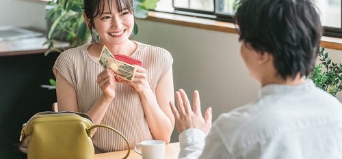 関係性が“金銭”でしか成り立っていないように見える